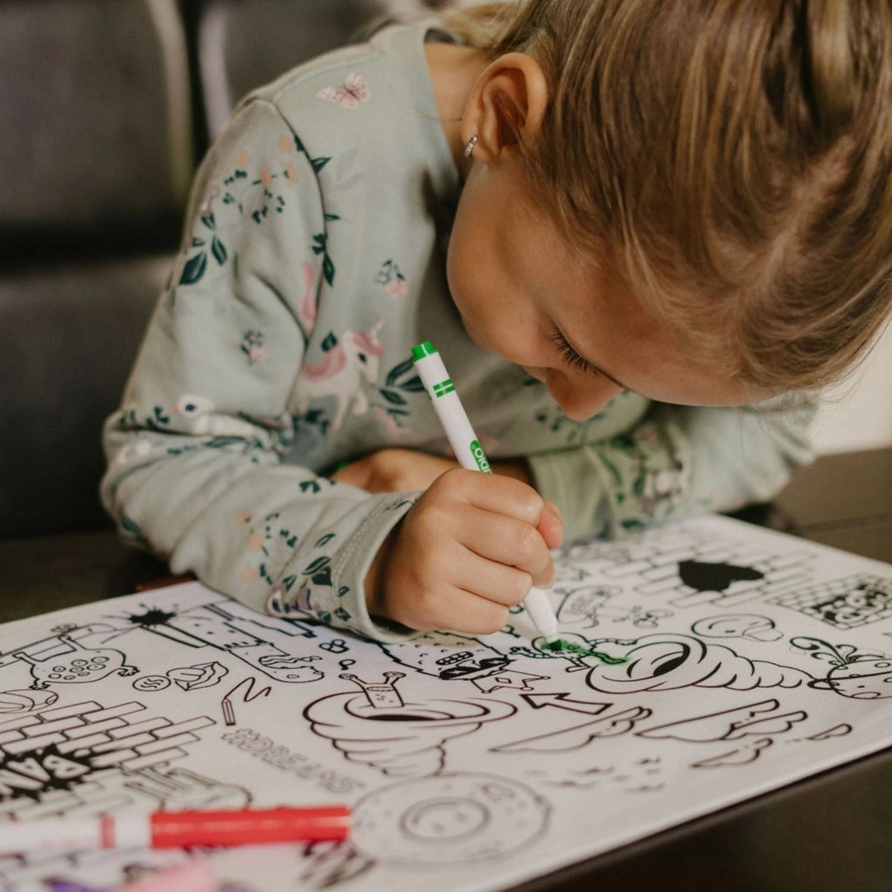 BiMoo Coloring Cloth Placemat - Graffiti