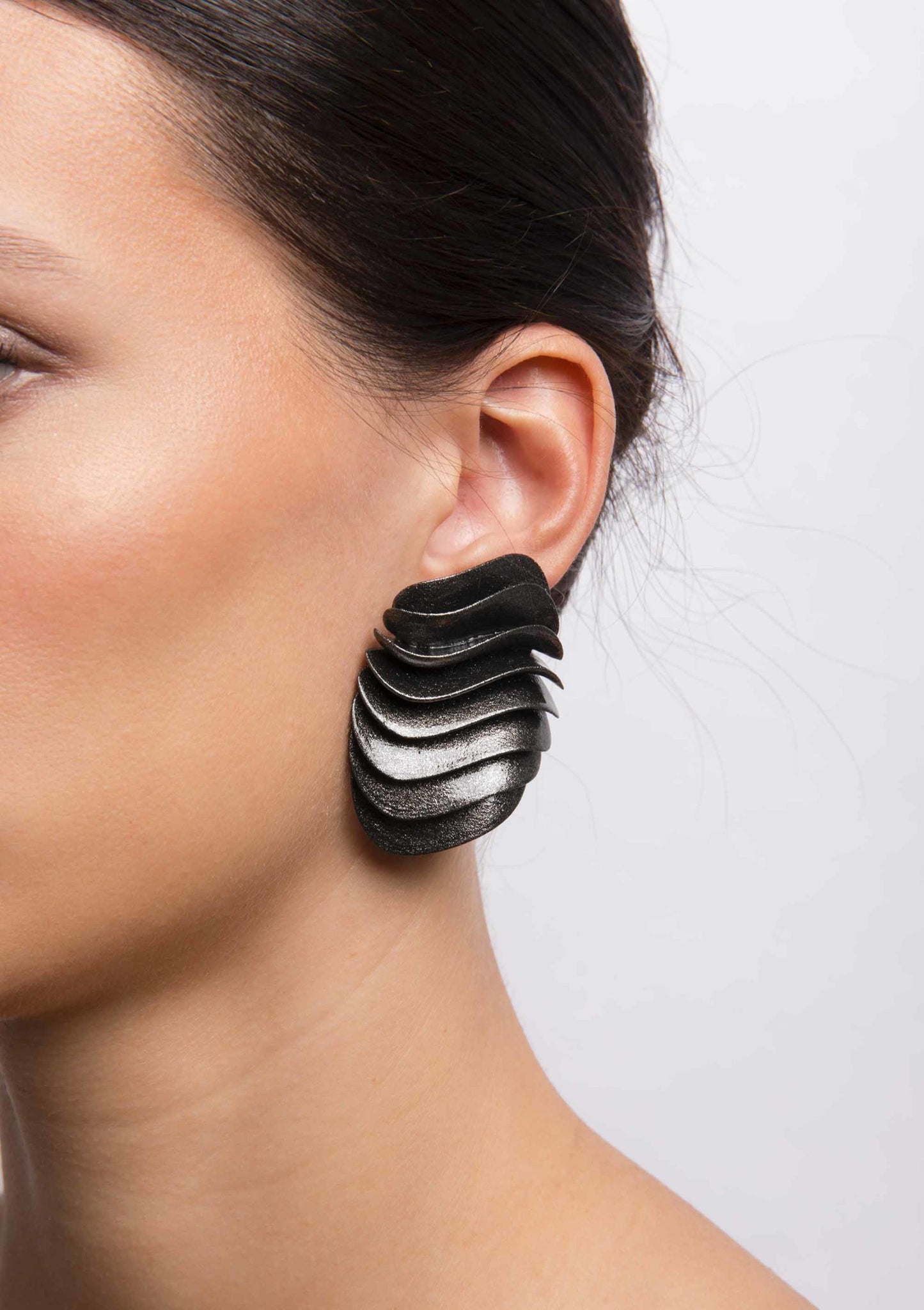 Athena Earrings - Gunmetal