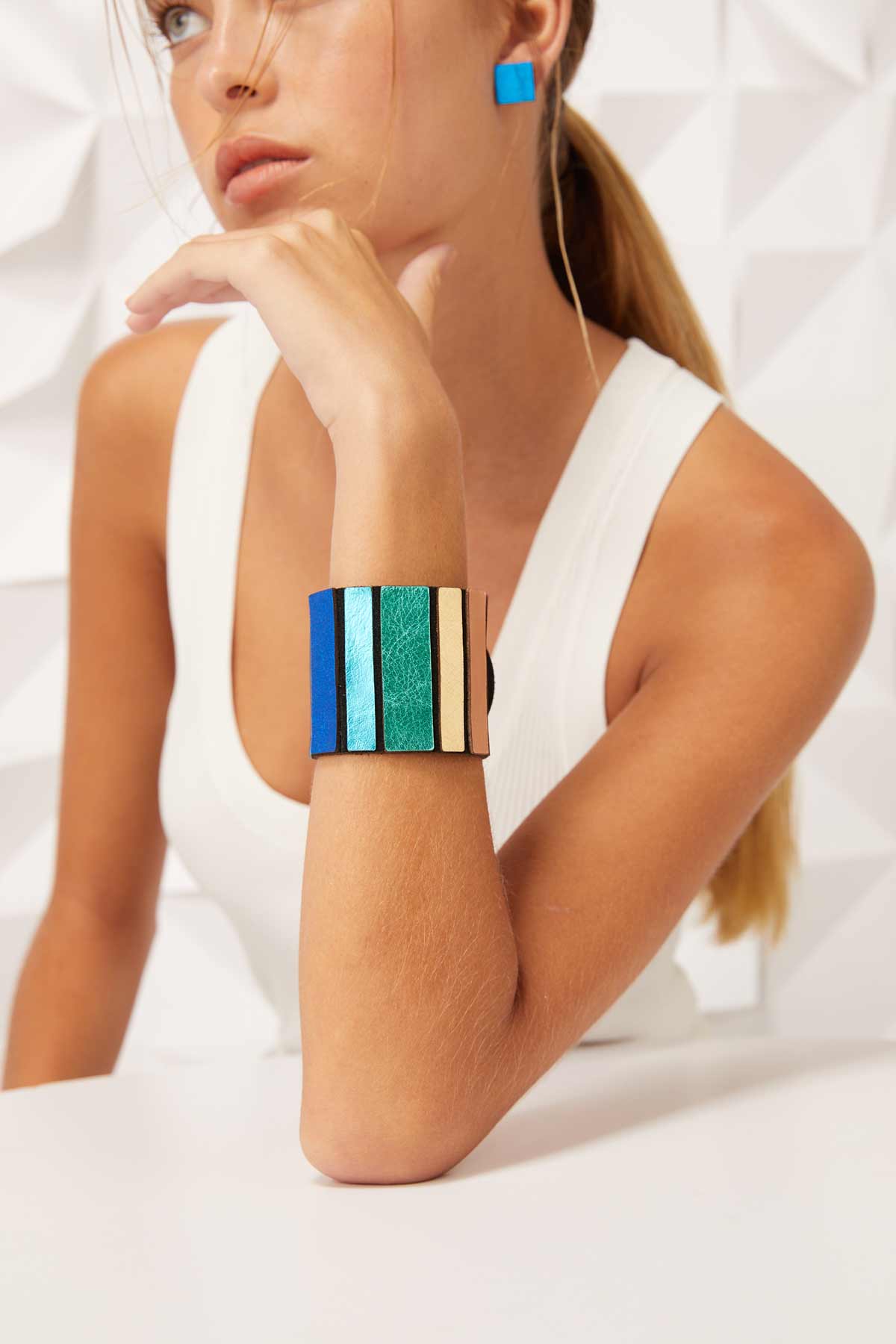Rainbow Round Bracelet