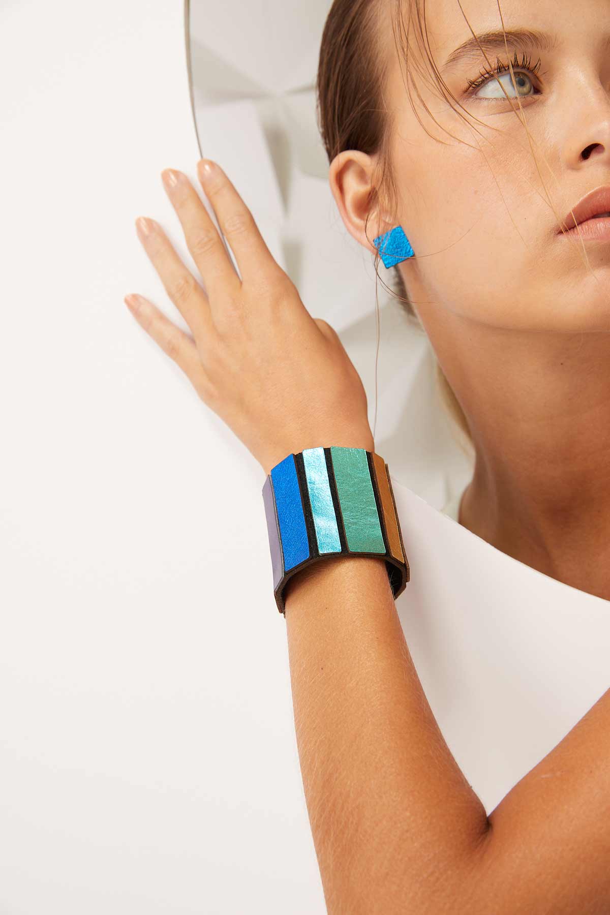 Rainbow Round Bracelet