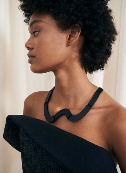 Mies Necklace Wave Short
