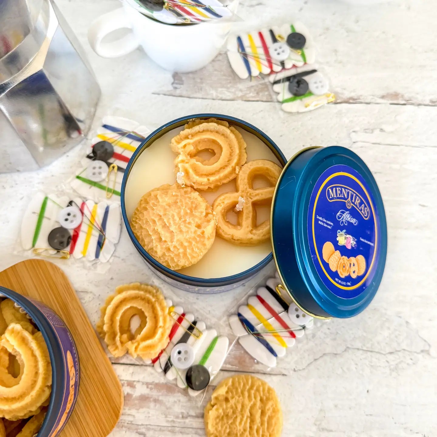 Mentiras Candle Cookie Tin