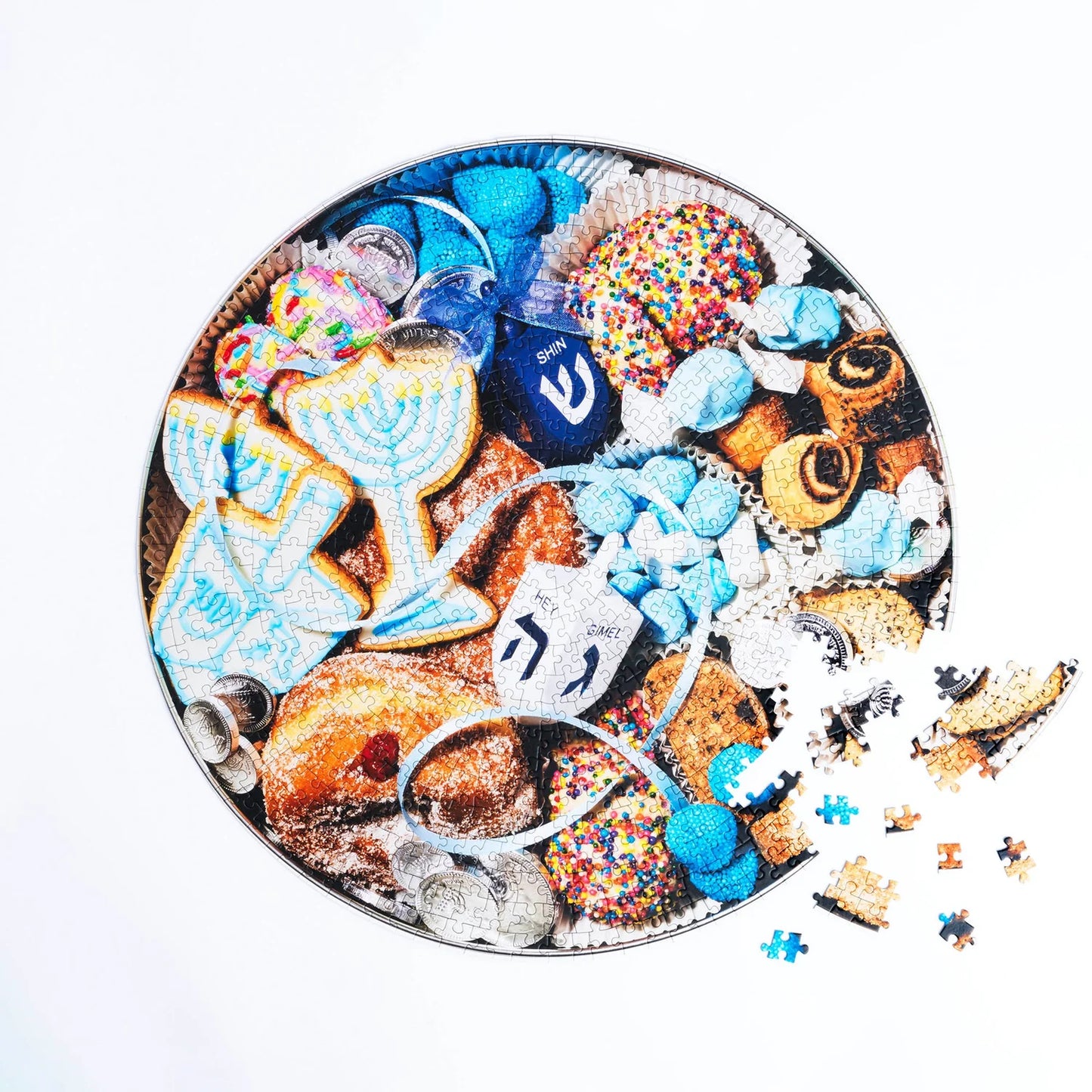 Hanukkah Cookie Tin Puzzle (750 Pieces)