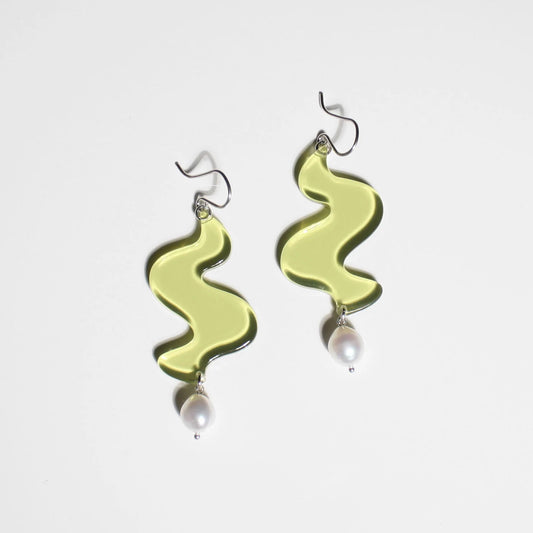 Wavy Earrings with Pearl Drop by Woll