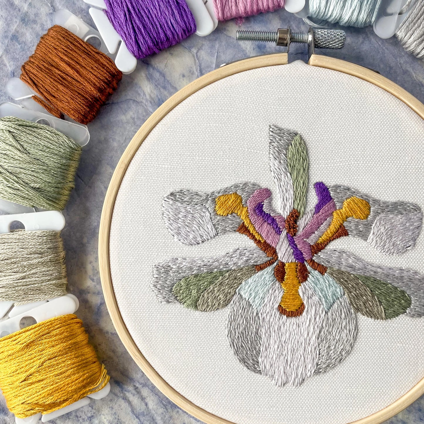 DIY Embroidery Kit - Dwarf Iris (5")