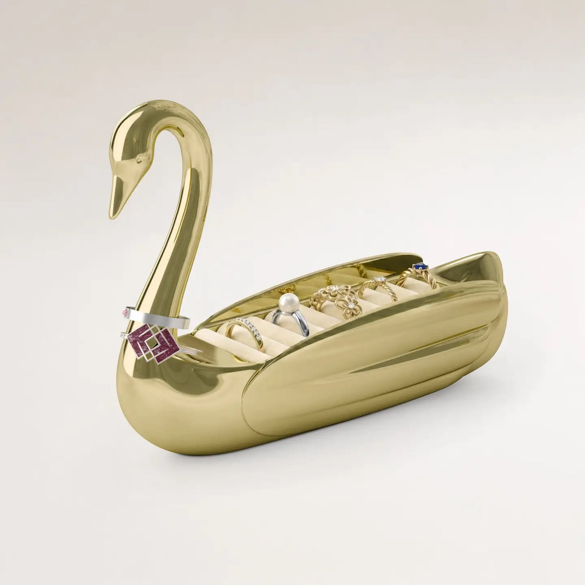 Gracie Swan Ring Holder