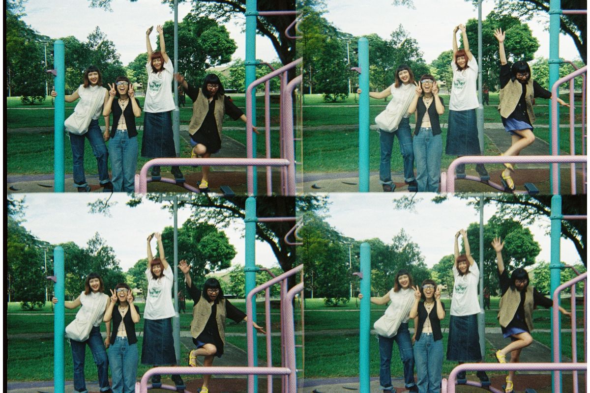 ActionSampler Clear Camera - 35mm