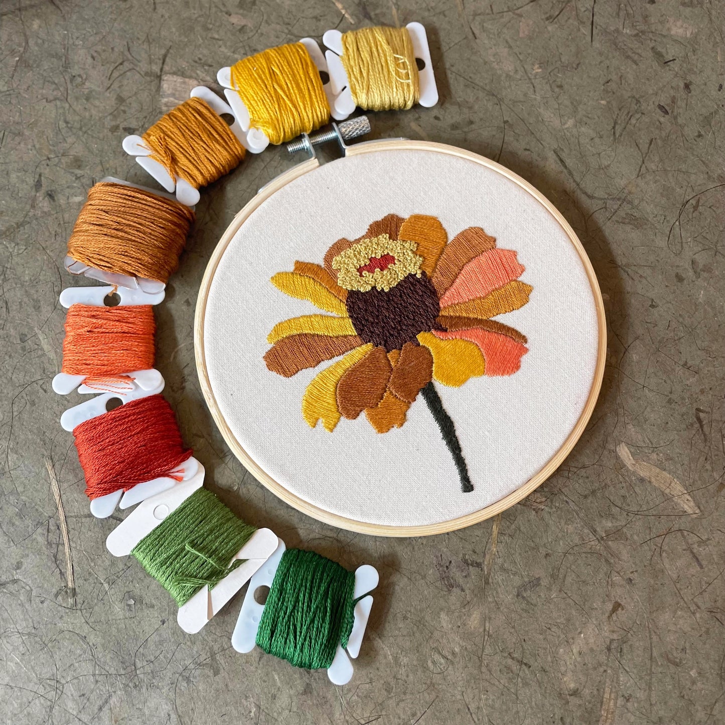 DIY Embroidery Kit - Zinnia No. 1 (5")