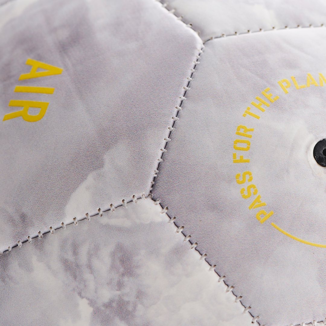 PARK Planet Football