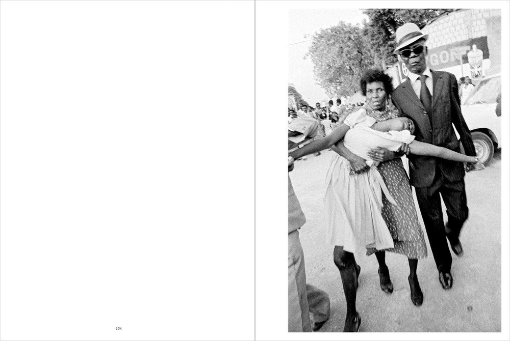 Bruce Gilden - Haiti