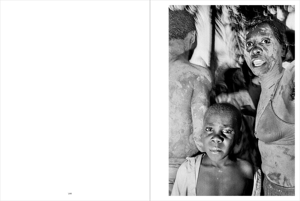 Bruce Gilden - Haiti