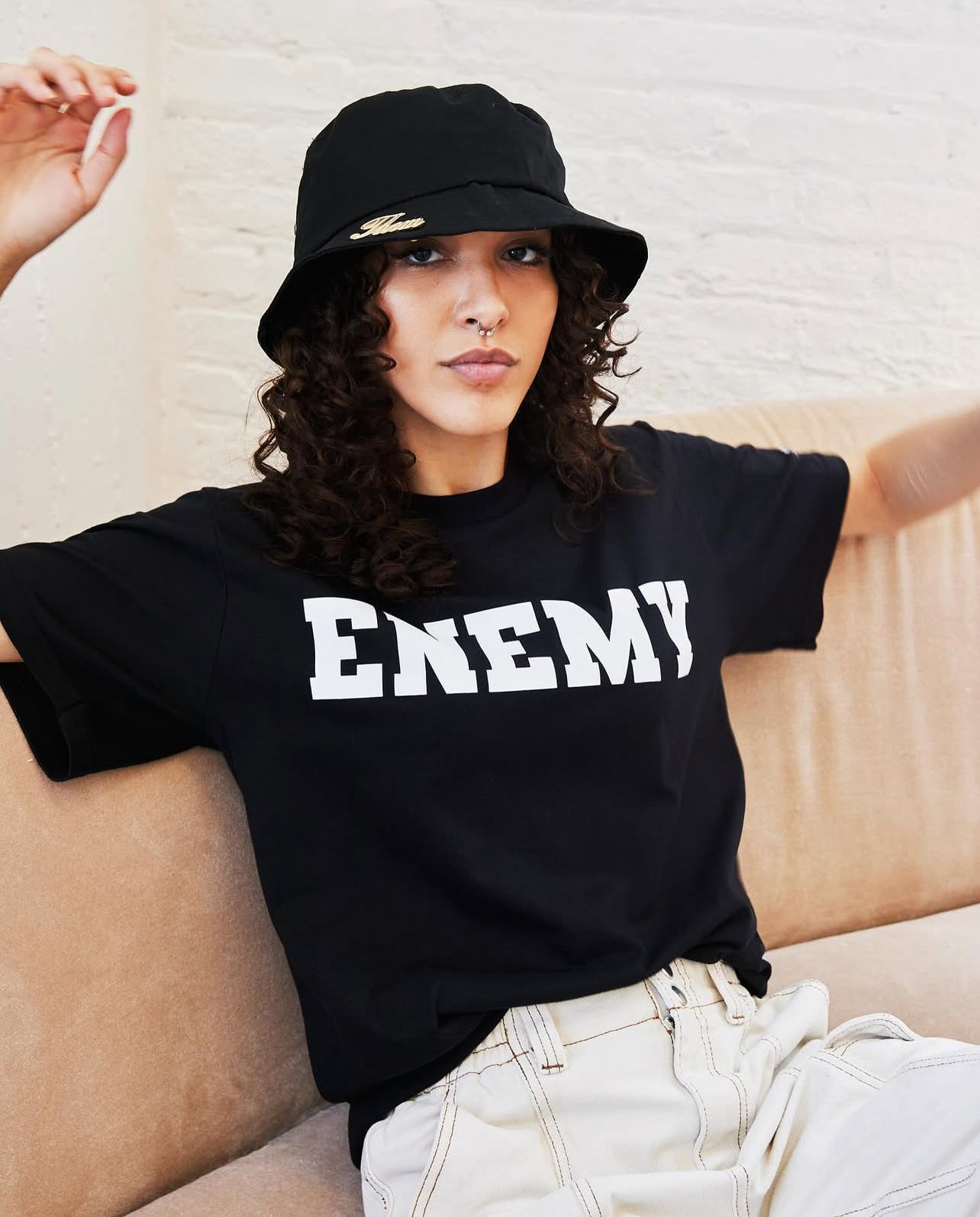 Gary Simmons: "Public Enemy" T-Shirt