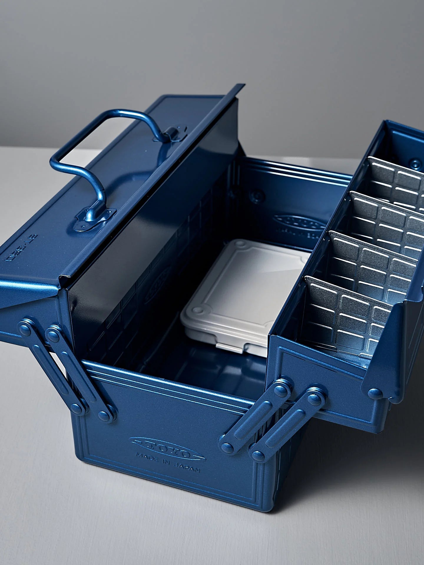 Toyo Steel Cantilever Tool Box - Indigo