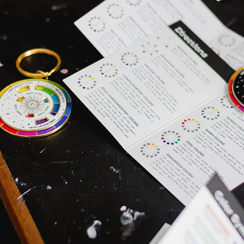 Color Wheel Interactive Spinner Enamel Keychain - White/Gold
